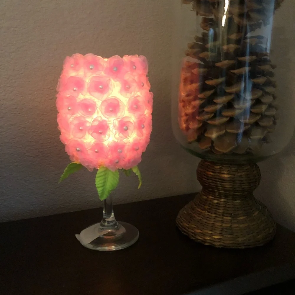 Light Blue / Pink Small Roses Lanterns